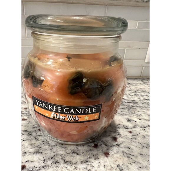 Yankee Candle Cider Web Farmers Market Halloween Jar Candle USED - 15.5 Oz - Picture 1 of 6